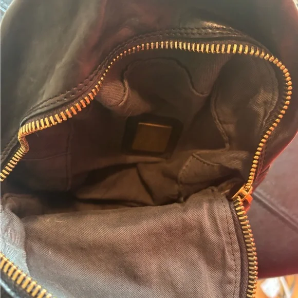 Campomaggi Black Small Backpack with Rivets - Picture 9 of 14